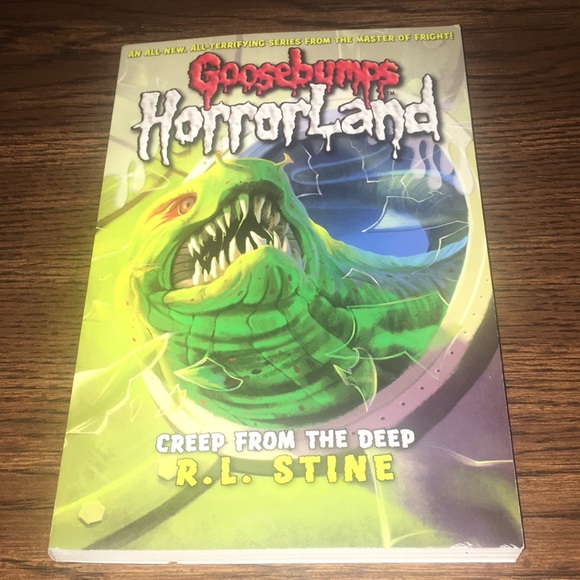 GOOSBUMPS HORRORLAND SET OF 10 PAPERBACKS FROM THE SERIES MASTERS OF FRIGHT - Picture 3 of 12